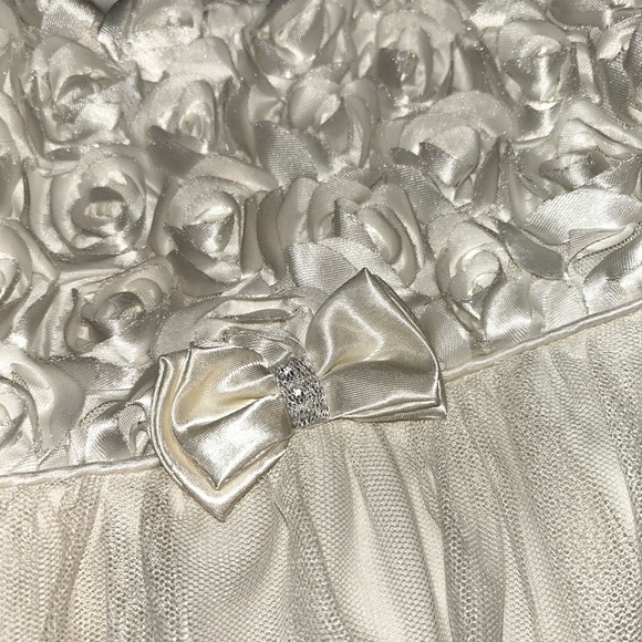 Nannette White Floral Kids Formal Dress - Picture 7 of 9